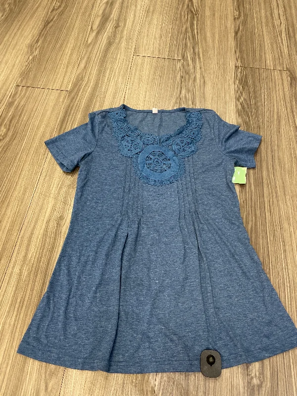 Blue Top Short Sleeve Clothes Mentor, Size S