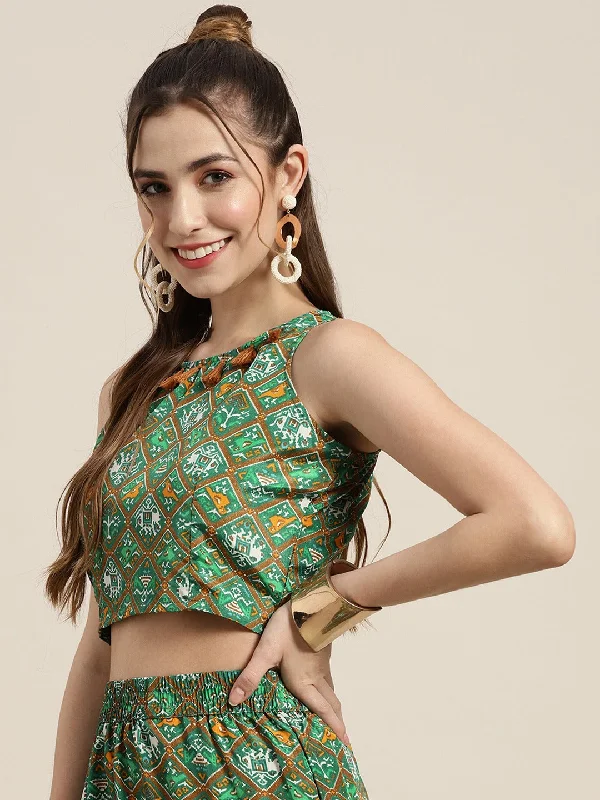 Women Green Patola Sleeveless Crop Top